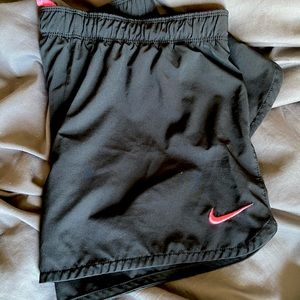 NWOT Women’s Nike Running Shorts